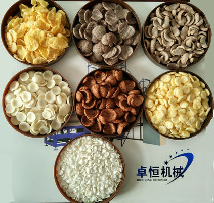 Ligne de production d'aliments à base de céréales entières Chips de blé de maïs Flocons de puff Snack Extrudeuse Machine de traitement de fabrication