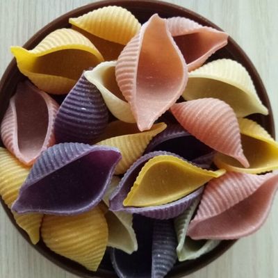 Machine de fabrication de pâtes à base de spaghettis et de macaronis industriels entièrement automatique avec une grande précision