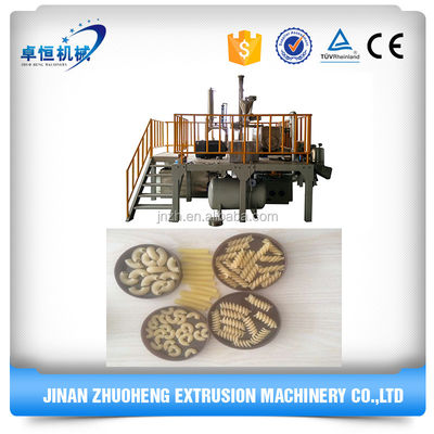 Vucumm Extrusion de refroidissement machine de préparation de pâtes italiennes de macaronis pour les besoins du client