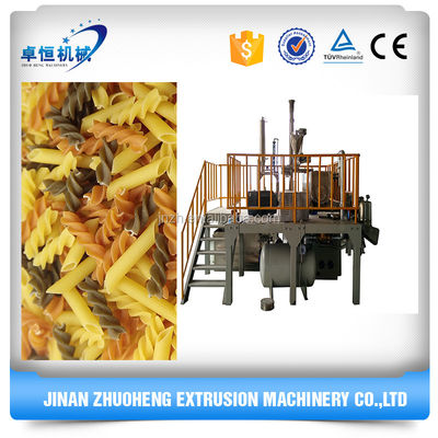 Vucumm Extrusion de refroidissement machine de préparation de pâtes italiennes de macaronis pour les besoins du client